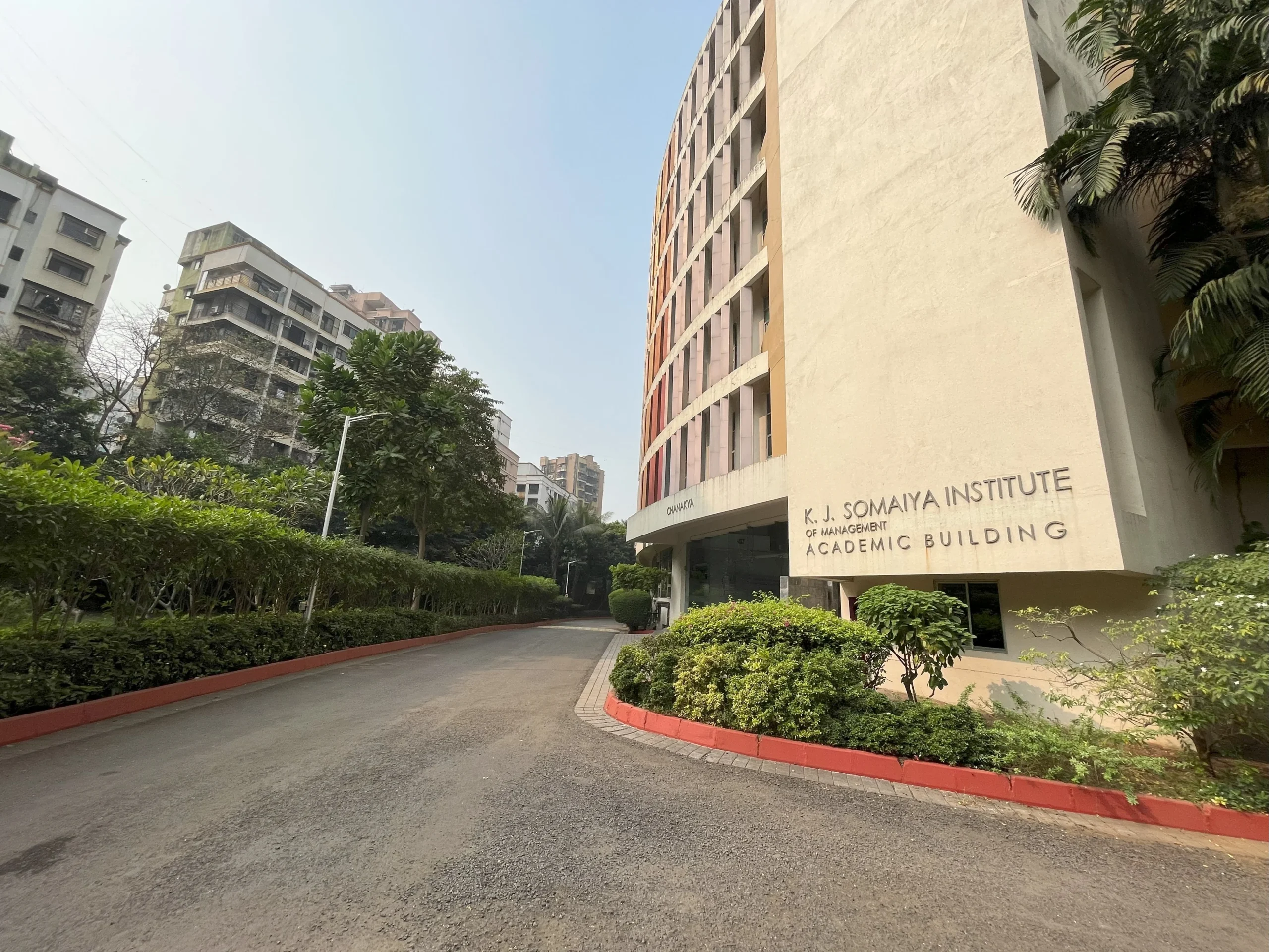 KJ Somaiya MBA Fees 2025 – Fee Structure, Cutoff & Scholarships